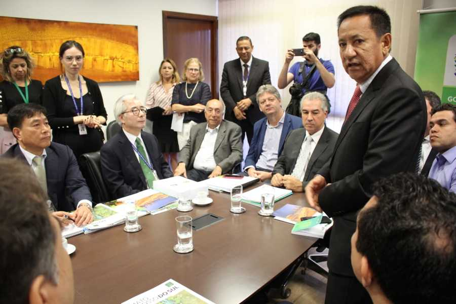 Durante reunião, Governo de MS autoriza incentivos para implantação de usina solar em Anaurilândia