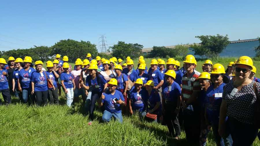 Anaurilândia: Durante excursão, idosos do Conviver conhecem funcionamento de usina hidrelétrica