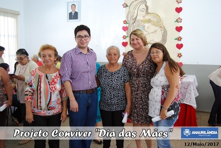 Projeto Conviver de Anaurilândia Comemora "Dia das Mães"