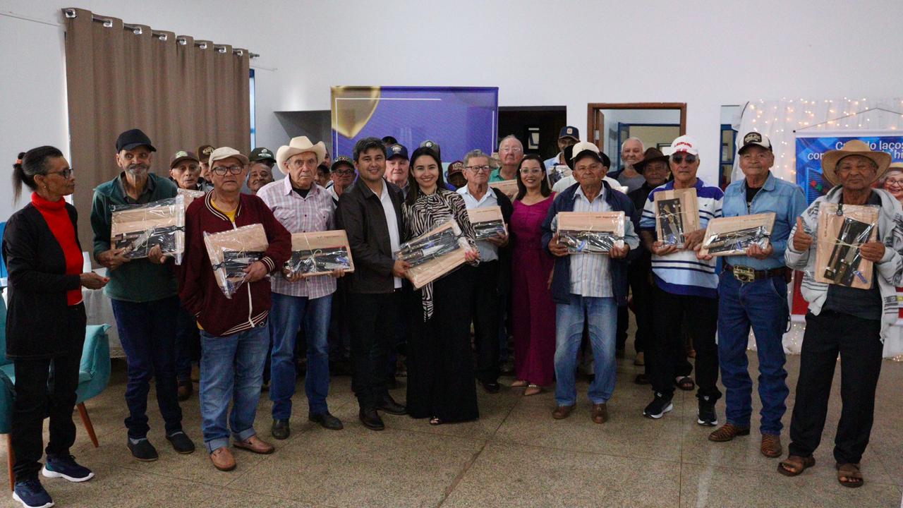 Prefeitura de Anaurilândia promove almoço especial em homenagem ao Dia dos Pais no Projeto Conviver